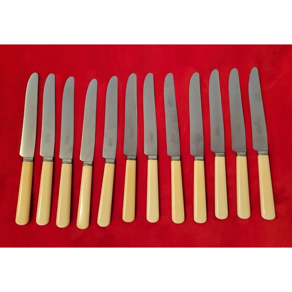 Lot of 12 Vintage Universal Resistain Bakelite Stainless Flatware Butter Cutlery